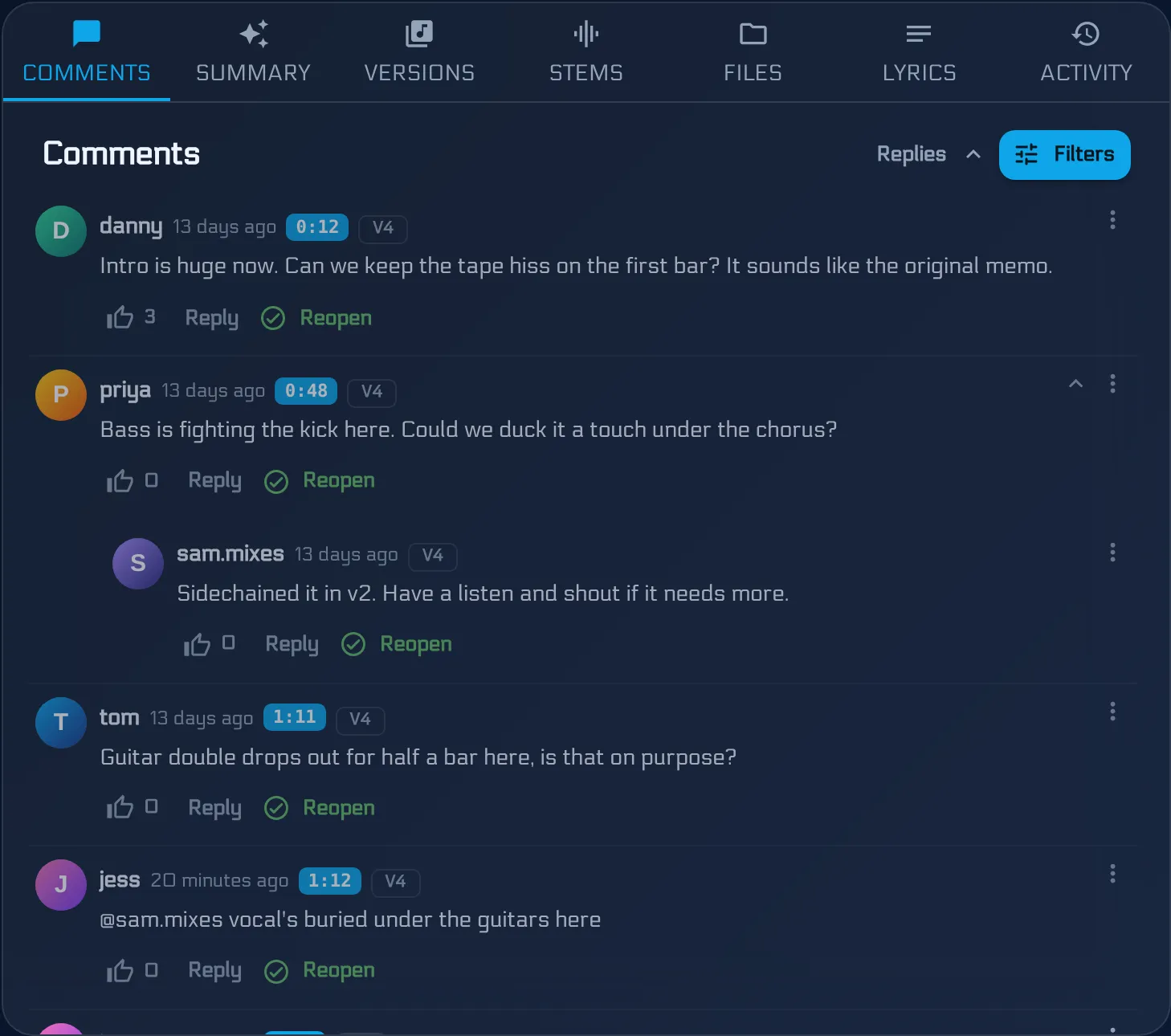 Resolved and open timestamped comments on a mix version in BandVolt